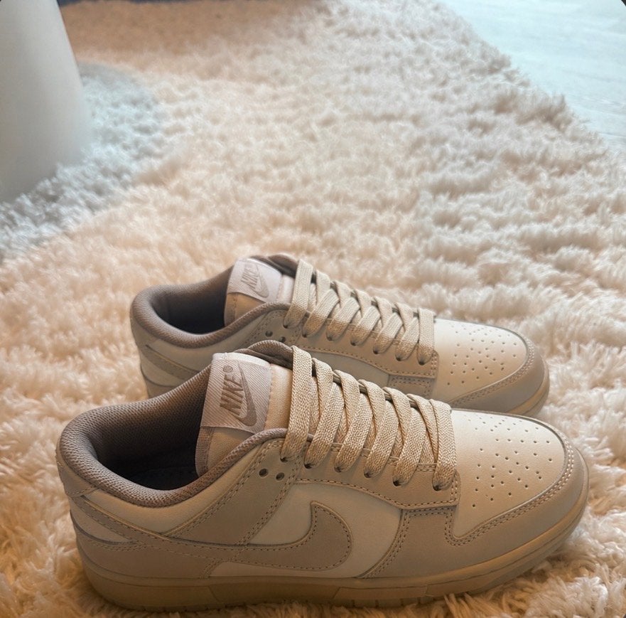 Nike dunk, Ophalen of Verzenden, Zo goed als nieuw, Overige kleuren, Sneakers of Gympen