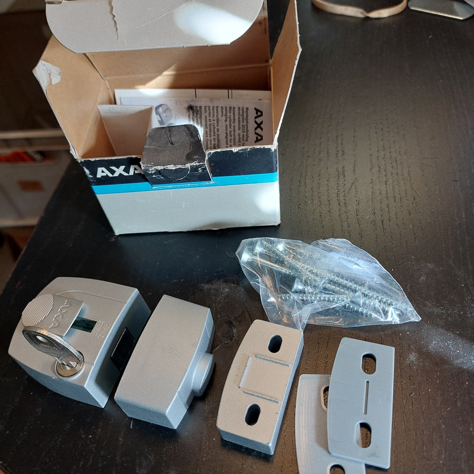 AXA raamslot/deurslot met sleutel, nieuw in doos, Ophalen of Verzenden, Nieuw, Slot
