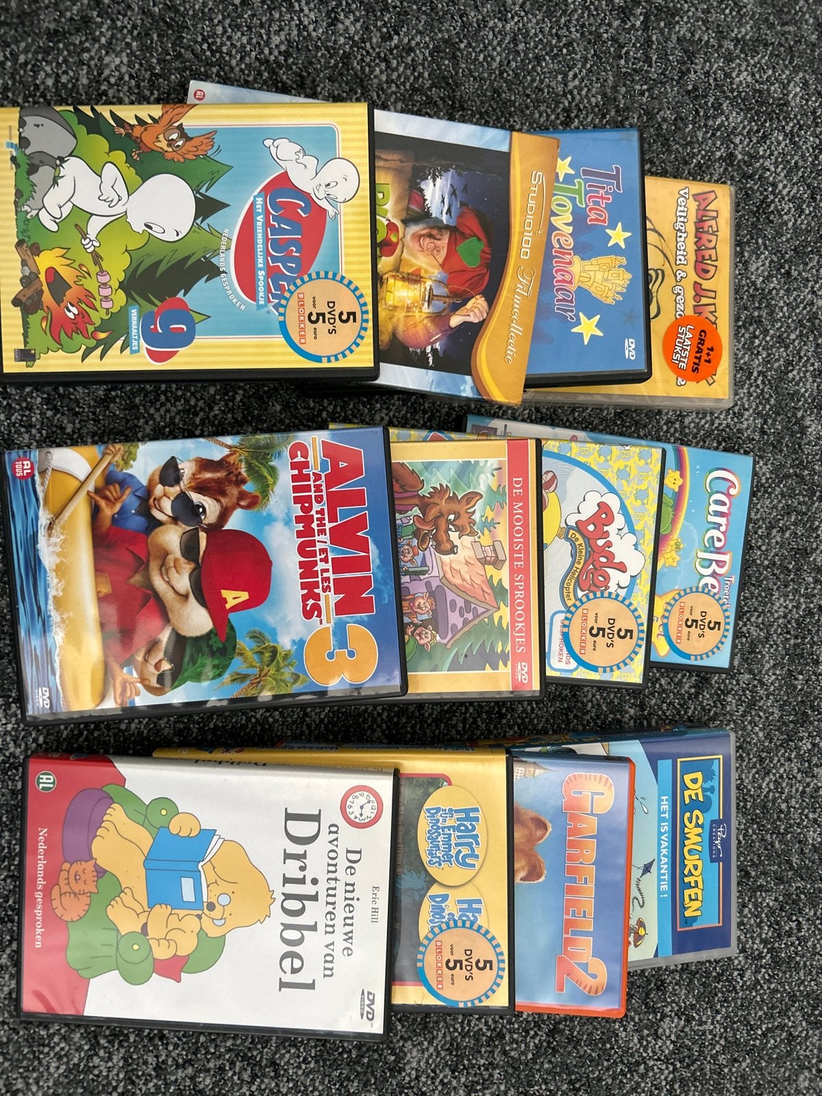 Grote collectie kinder-dvd's: Casper, Alvin, Smurfen, Dribbe, Gebruikt, Animatie, Verzamelbox, Alle leeftijden