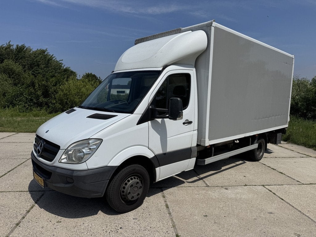 Mercedes-Benz Sprinter 513 2.2CDI 130pk XXL meubelbak + klep, Auto's, Automaat, Euro 5, Gebruikt, Zwart