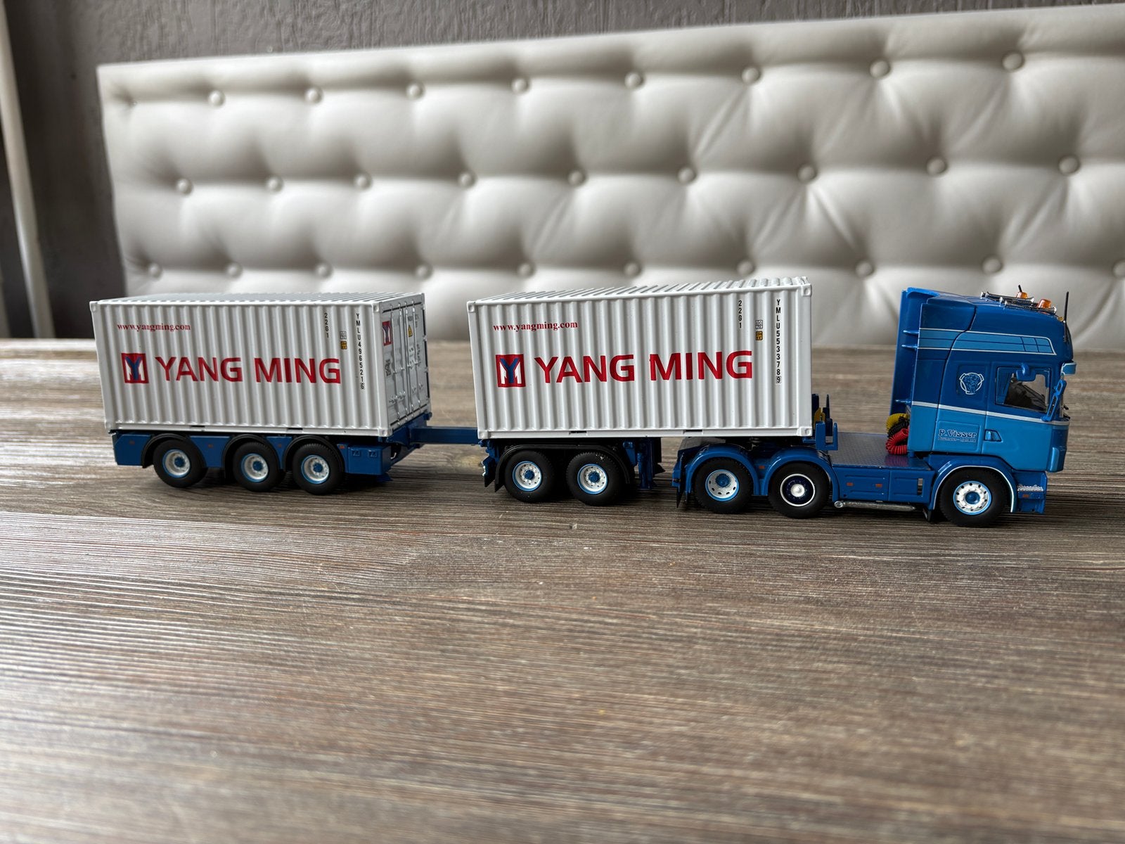 Scania tekno P.Visser met container traier B-keus, Ophalen of Verzenden, Zo goed als nieuw, Bus of Vrachtwagen, Tekno
