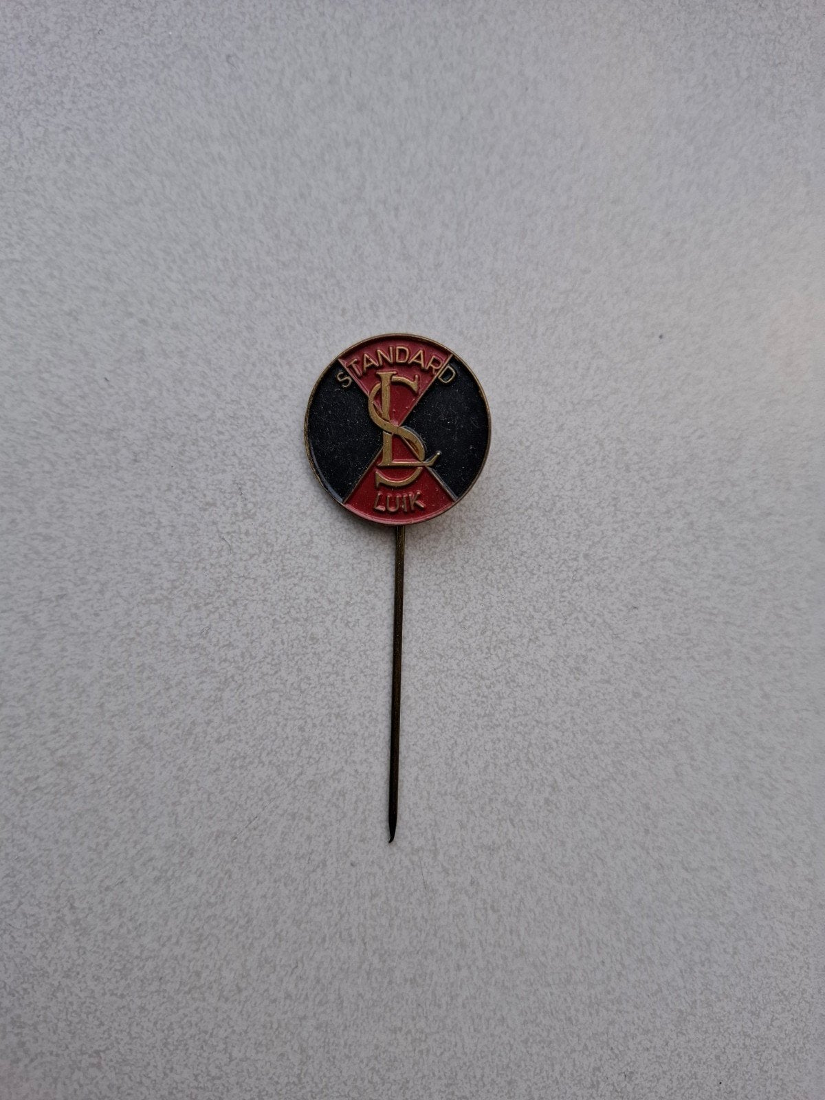 Vintage speldje pin prikker steekspeld Standard Luik, Verzamelen, Ophalen of Verzenden