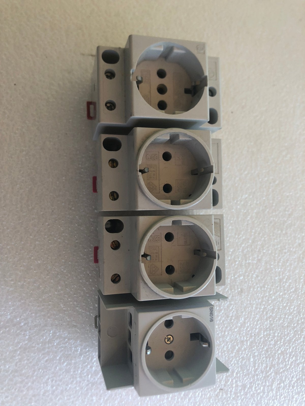 WCD dinrail, Ophalen of Verzenden, Gebruikt, Stopcontact