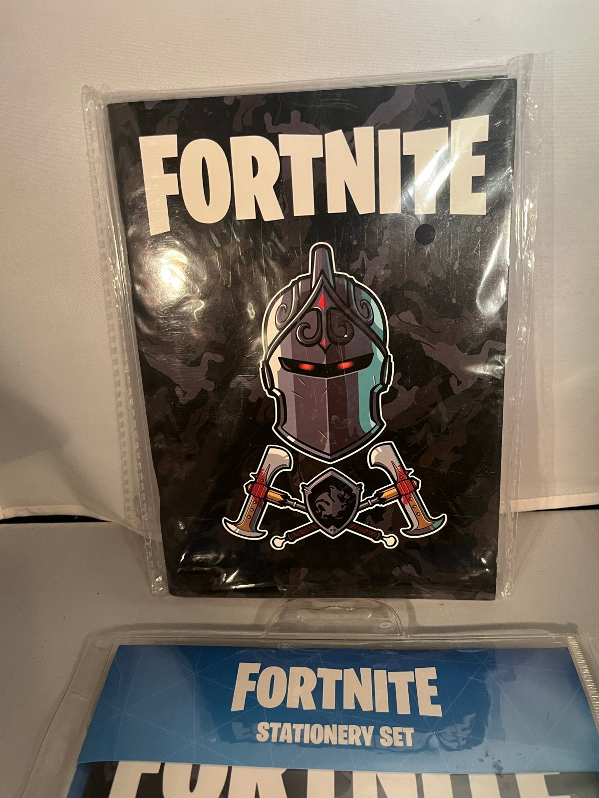Fortnite-schrijfsets met de bekende 'Black Knight'-skin, Ophalen of Verzenden