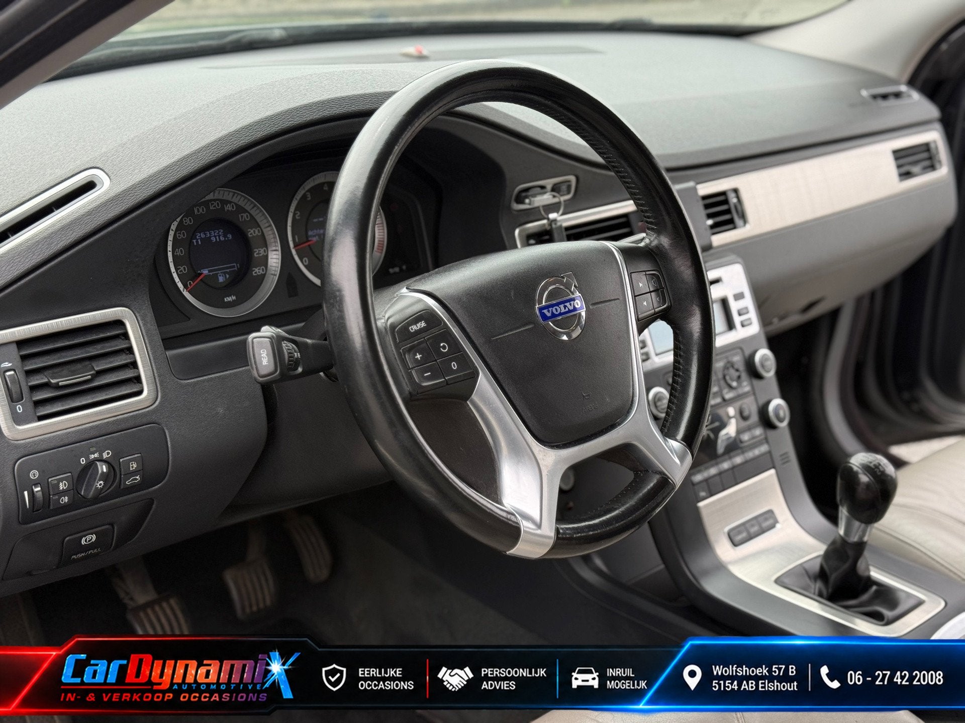 Volvo V70 2.5FT Summum | LPG-G3 | Nwe Kopp. | APK'27 | Leder, Auto's, Voorwielaandrijving, Gebruikt, Beige, Overige brandstoffen