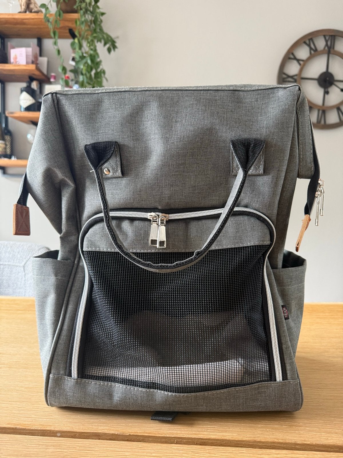 Nieuwe vervoers rugzak voor kleine hondjes of katten, Ophalen, Nieuw