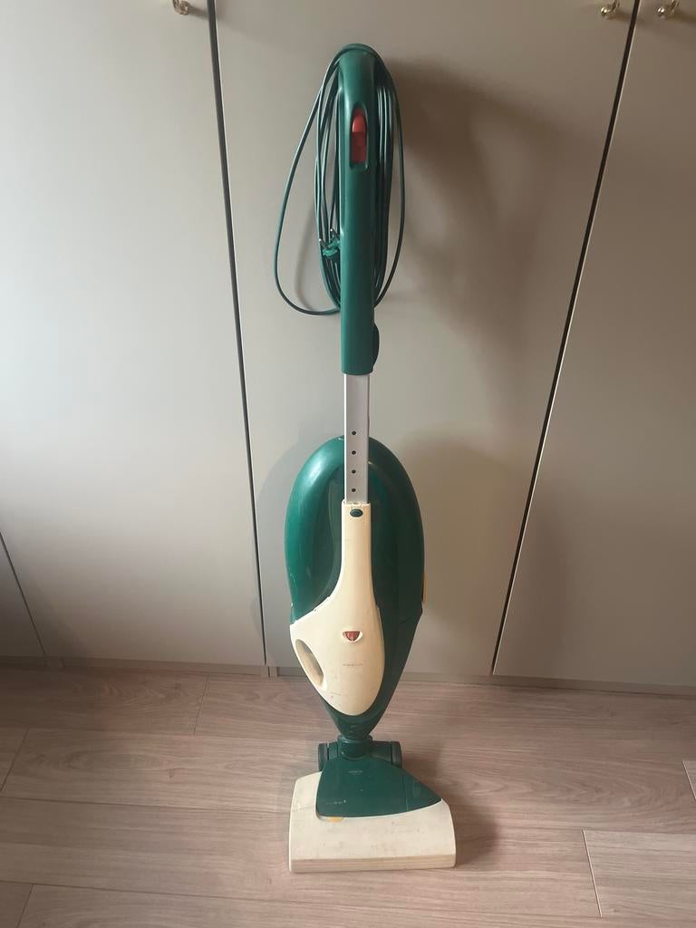 Vorwerk Stofzuiger VK135-1 - inkl. 15 zakken, Witgoed en Apparatuur, Stofzuigers, Gebruikt, Stofzuiger, Minder dan 1200 watt, Ophalen