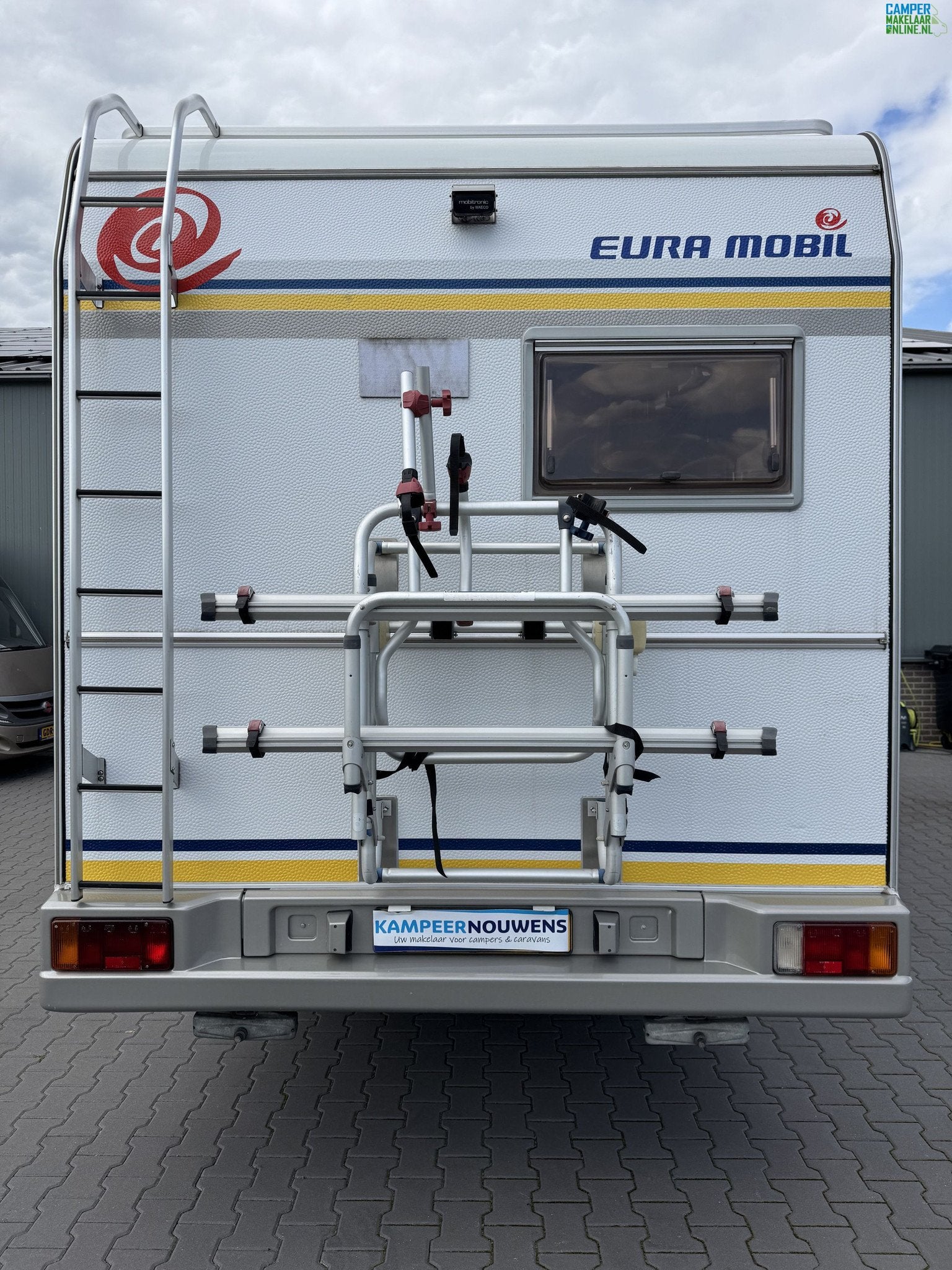 Foto 33 van Eura Mobil Maxi 640 LS | Top staat | Goed onderhouden | Ruim