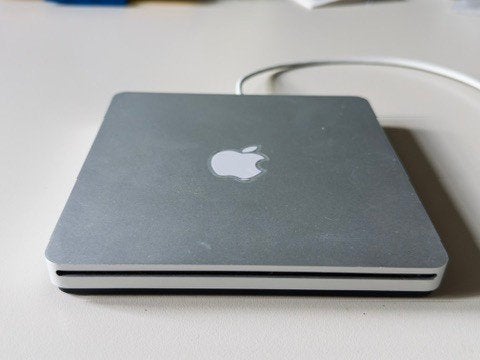 Apple USB Superdrive, Computers en Software, Dvd, Ophalen of Verzenden, Zo goed als nieuw, Extern