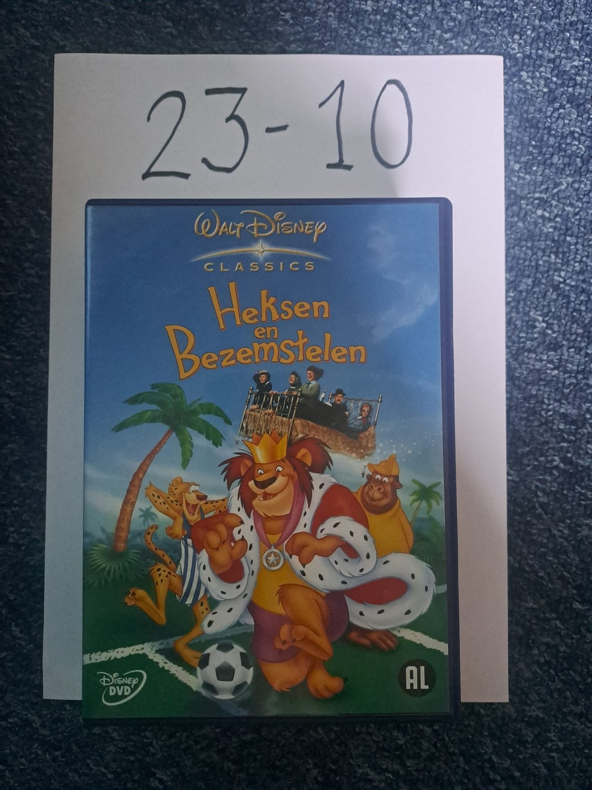 Walt Disney Classics: Heksen en Bezemstelen DVD, Alle leeftijden, Ophalen of Verzenden, Zo goed als nieuw, Familie