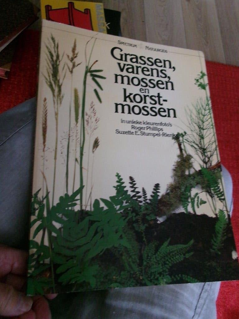 Spectrum Natuurgids... Grassen, Varens en Korstmossen, Boeken, Ophalen of Verzenden, Zo goed als nieuw, Natuur algemeen