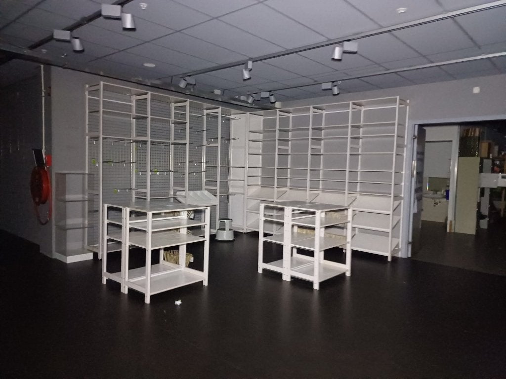 Degelijke Gebruikte Massief Houten Stellingen Goedkoopste !, Ophalen, Gebruikt