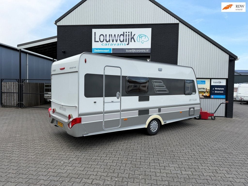 ERIBA Jive 505 TK '14 (6 pers. Fransbed), 7 tot 8 meter, Bedrijf, Treinzit, Eriba