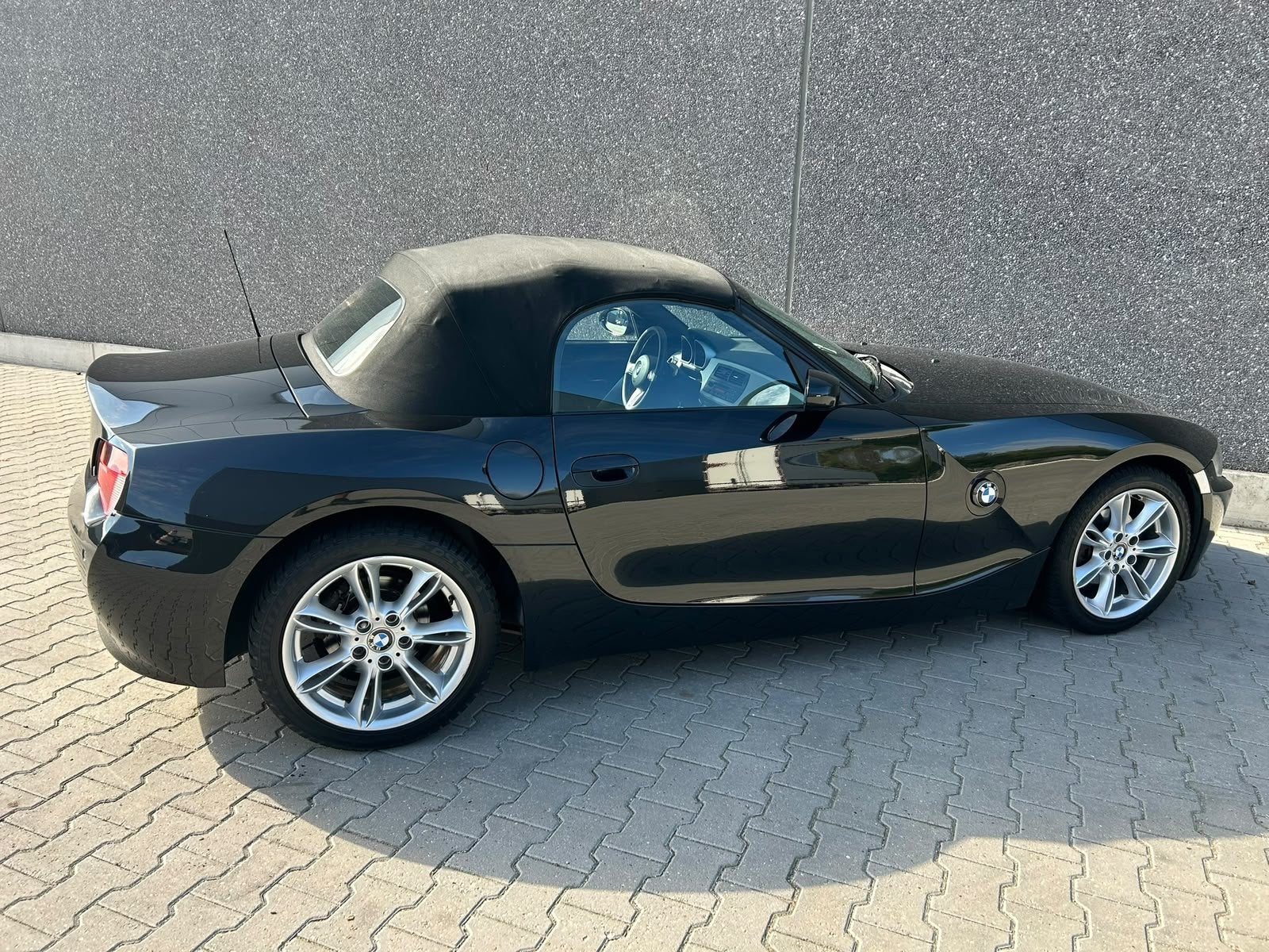 Foto 9 van BMW Z4 Roadster 2.0i Introduction | AIRCO | LEDER | STOELVER