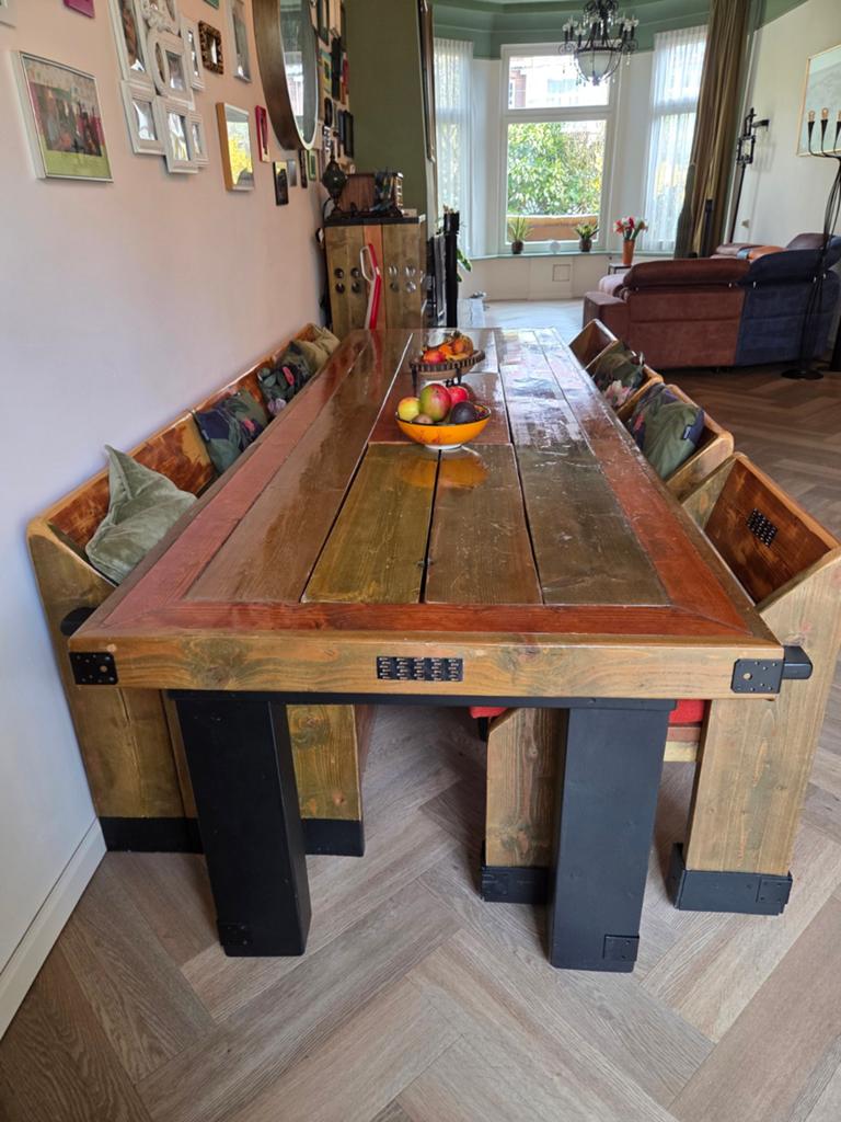 Lekkere ruime eettafel met bank en fauteuiltjes. 306x104, Ophalen, Gebruikt, 100 tot 150 cm, 200 cm of meer