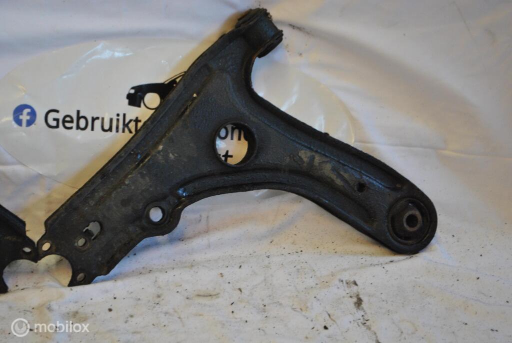 Draagarmen Vw caddy 2 191407151B, Gebruikt, Volkswagen, Ophalen of Verzenden, Volkswagen