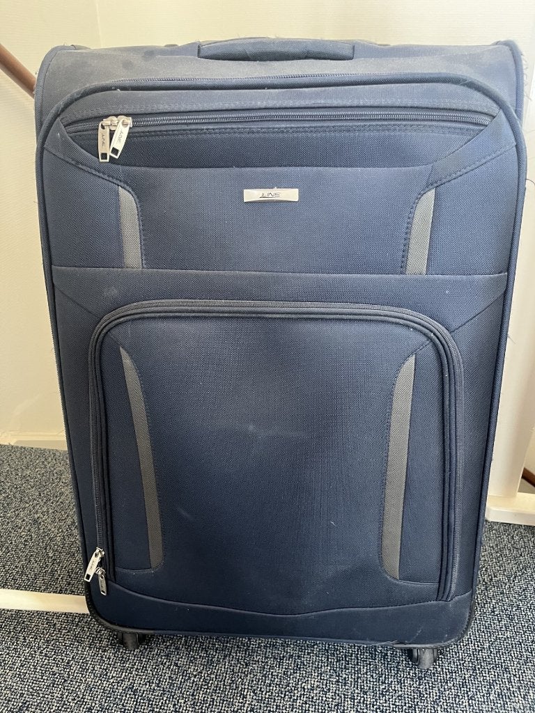 Blauwe reiskoffer met wieltjes en uitschuifbare handgreep, Overige materialen, Wieltjes, Gebruikt, 35 tot 45 cm