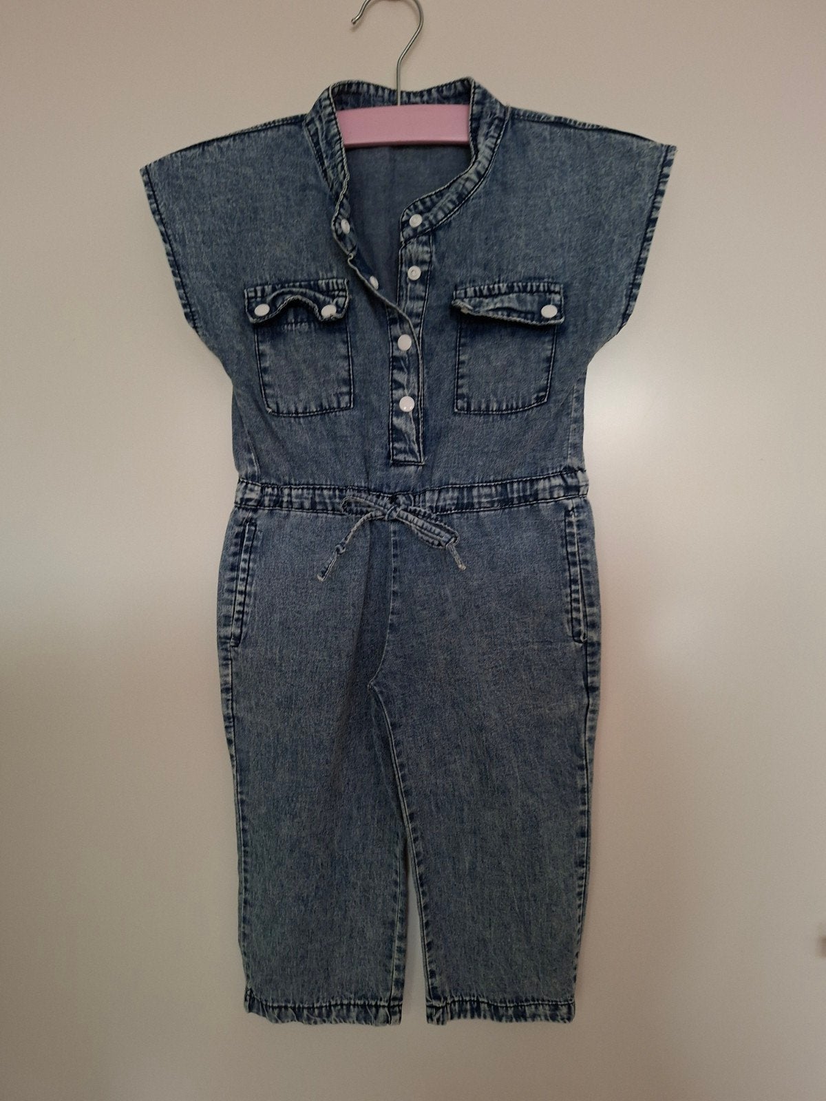 Jeans salopette / broekpak / tuinbroek maat 98 z.g.a.n., Ophalen of Verzenden, Zo goed als nieuw, Meisje, Broek