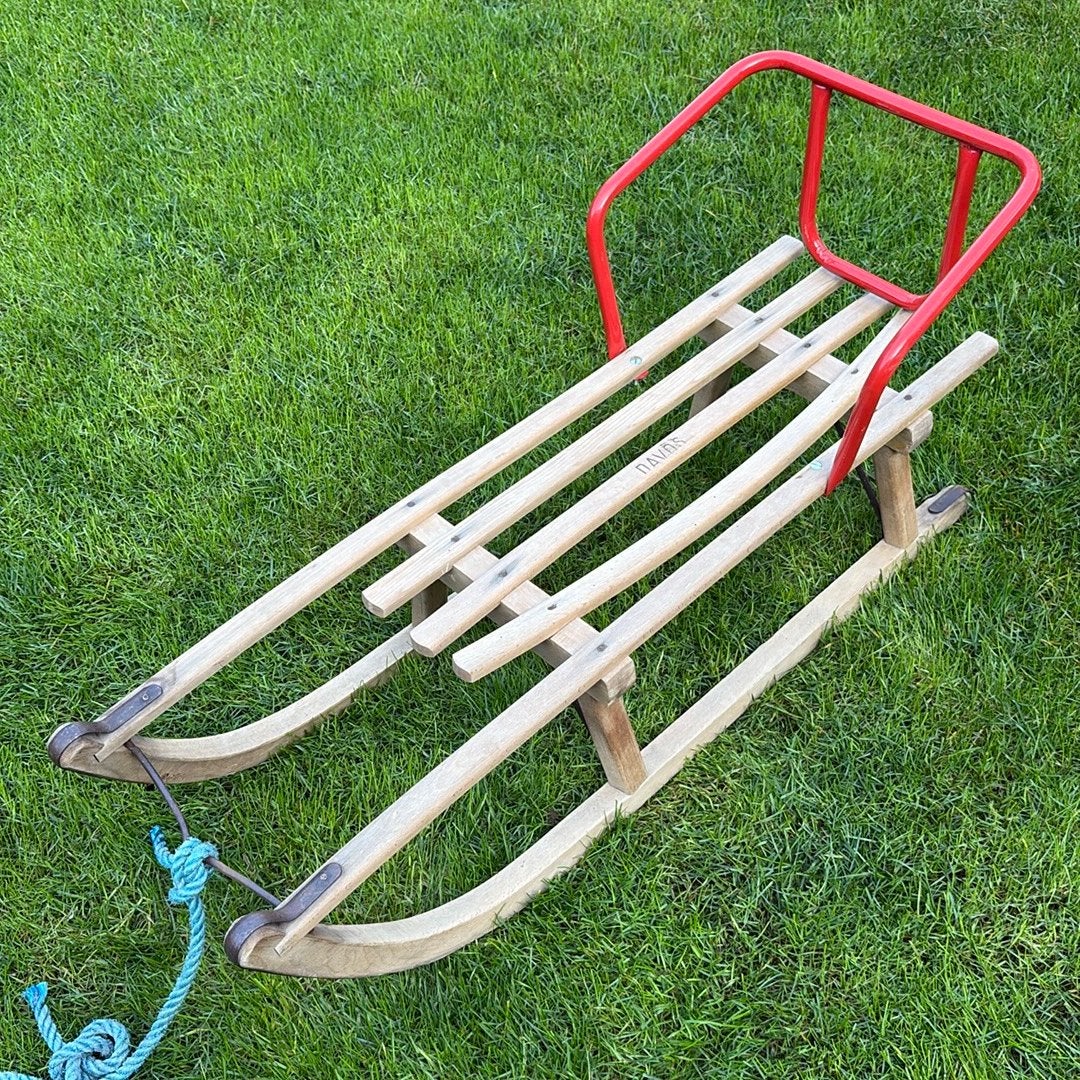 Mooie houten Davos slee met rugsteun 100 cm, Ophalen, Rugleuning, Gebruikt, Hout