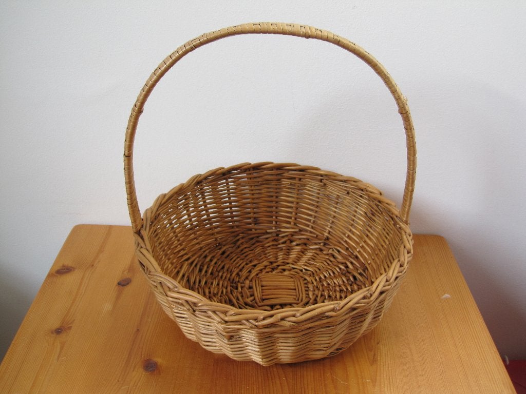 Mooie rieten mand met handvat, 26 cm doorsnee, Ophalen of Verzenden