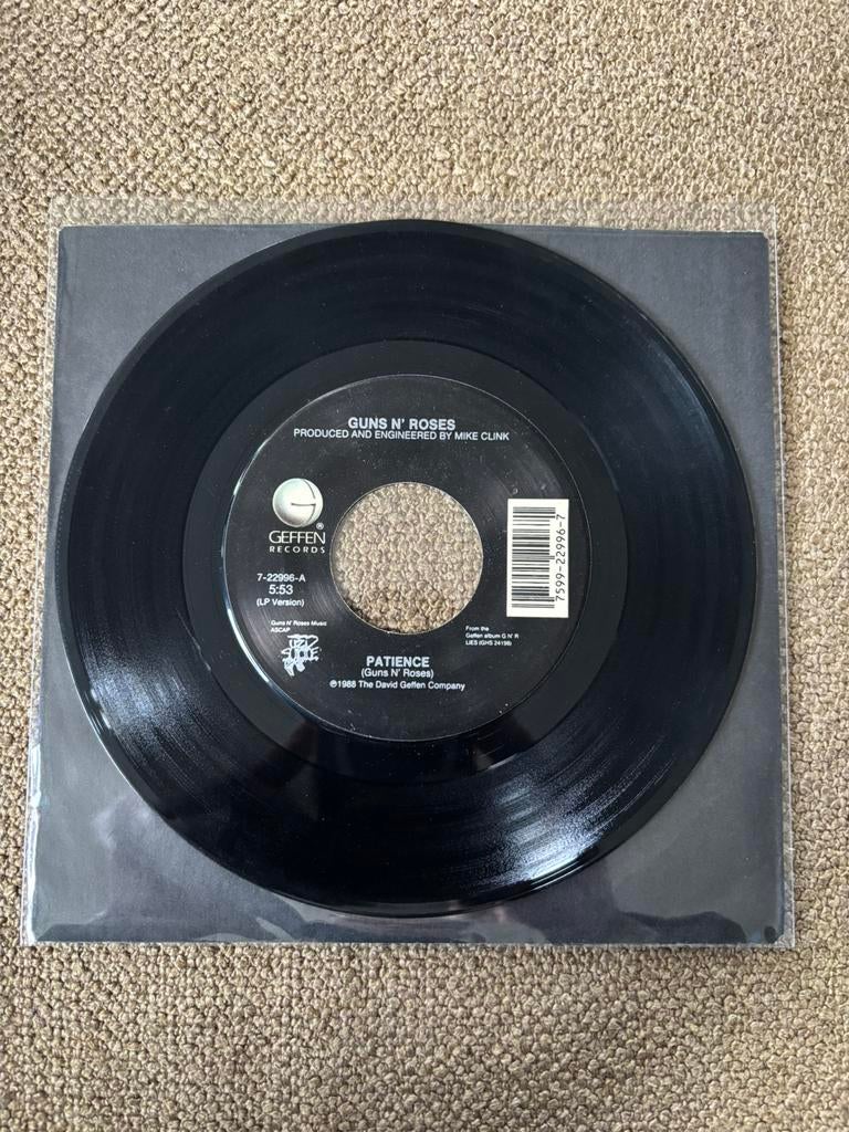 Guns ‘n Roses - Patience / Rocket Queen, Cd's en Dvd's, Vinyl Singles, Ophalen of Verzenden, Zo goed als nieuw, 7 inch, Rock en Metal