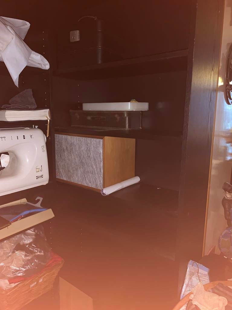 IKEA Billy Kast - Praktisch en Stijlvol, Ophalen, Met plank(en), Kunststof, Gebruikt