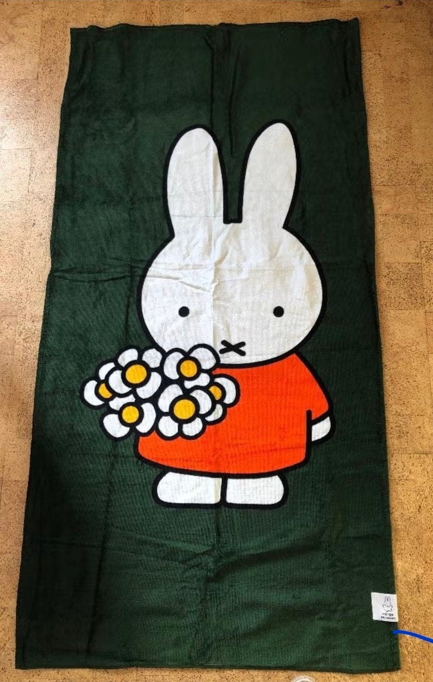 70x145 nijntje handdoek
museum-exclusief nieuw, Ophalen of Verzenden, Nieuw, Handdoek