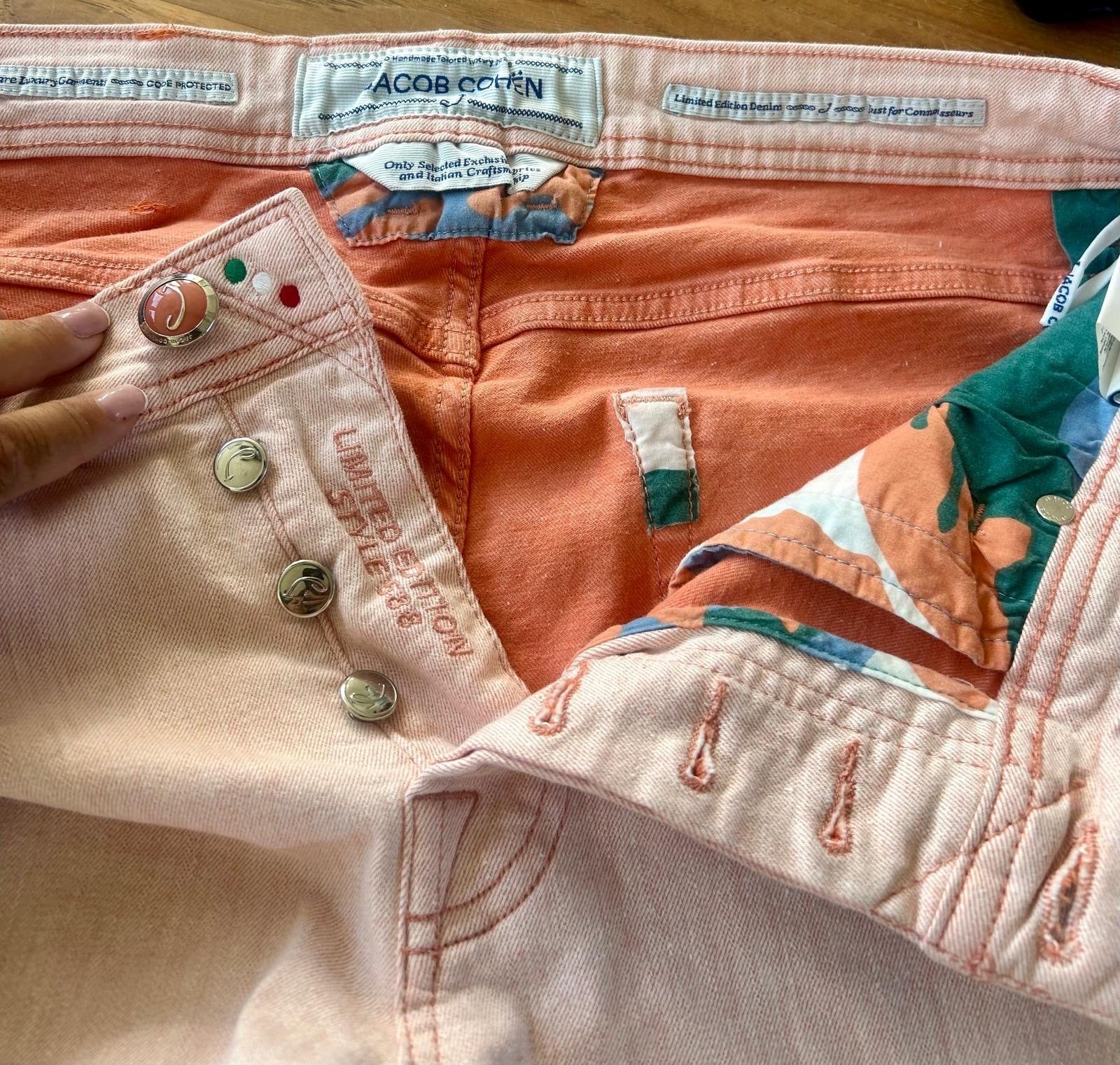 Jacob Cohën Limited Edition Roze Jeans Maat 31, Maat 38/40 (M), Nieuw, Ophalen of Verzenden, Roze