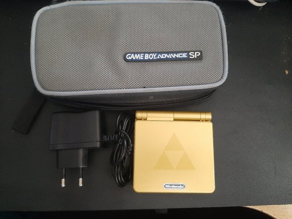 GAME BOY ADVANCE SP TM MODEL AGS-001, 1 speler, Ophalen of Verzenden, Gebruikt, Vanaf 3 jaar