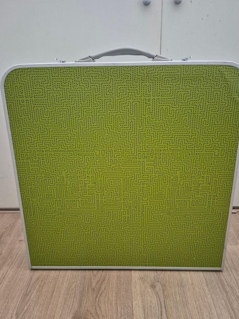 Campinset van inklapbaar tafel 60×60 ×11 met twee taboureten, Caravans en Kamperen, Camper-accessoires, Ophalen
