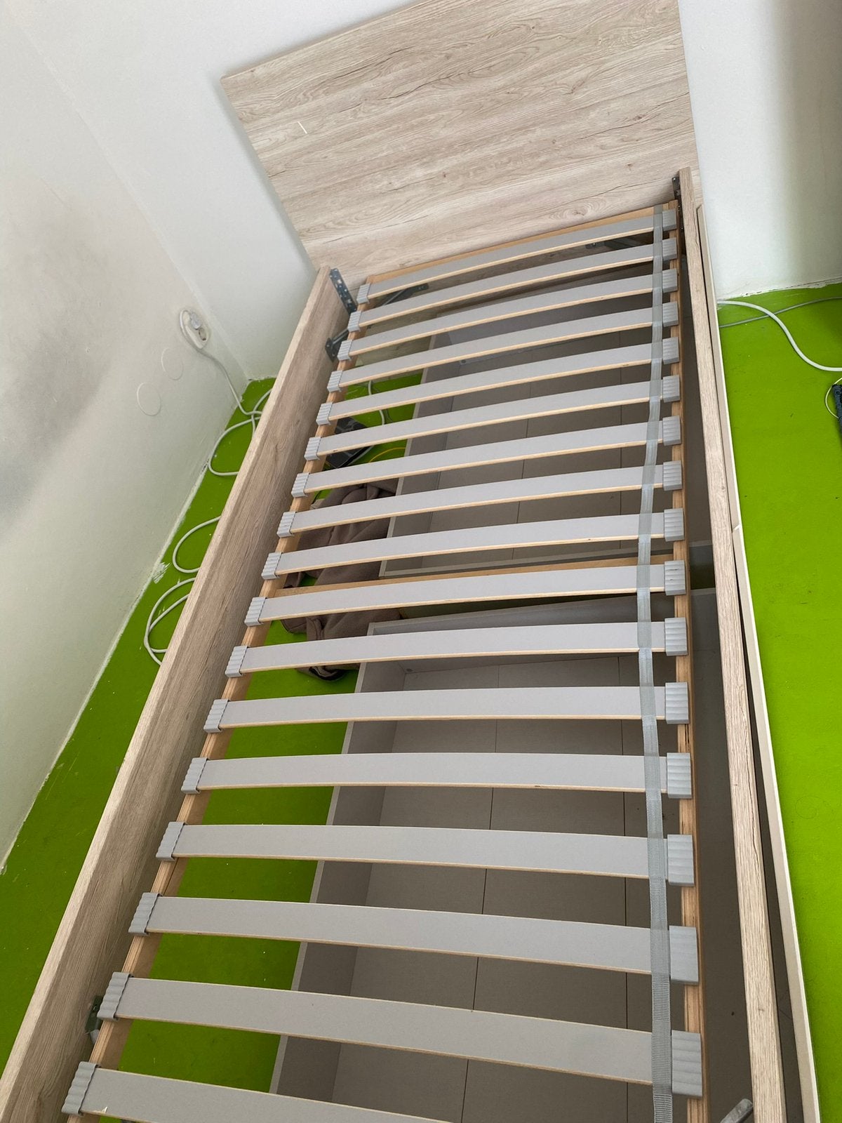 IKEA bed met nachtkastje en bureau, Ophalen of Verzenden, Zo goed als nieuw, 180 cm of meer, 85 tot 100 cm