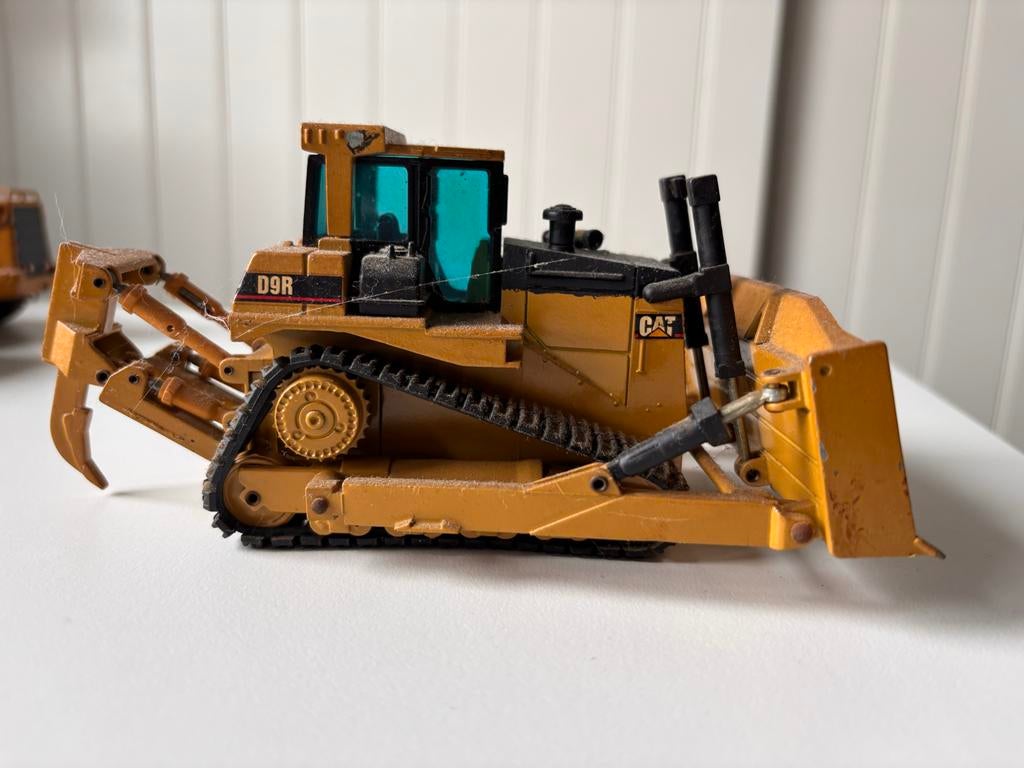Caterpillar D9R Buldozer 1:50 - Uit verzameling, Overige merken, Gebruikt, 1:50 of kleiner, Overige typen
