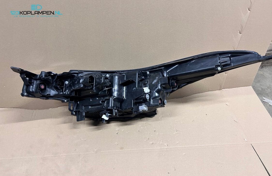 Toyota C-HR CHR Facelift GR Sport black Full Led koplamp rec, Gebruikt, -, -, Ophalen of Verzenden