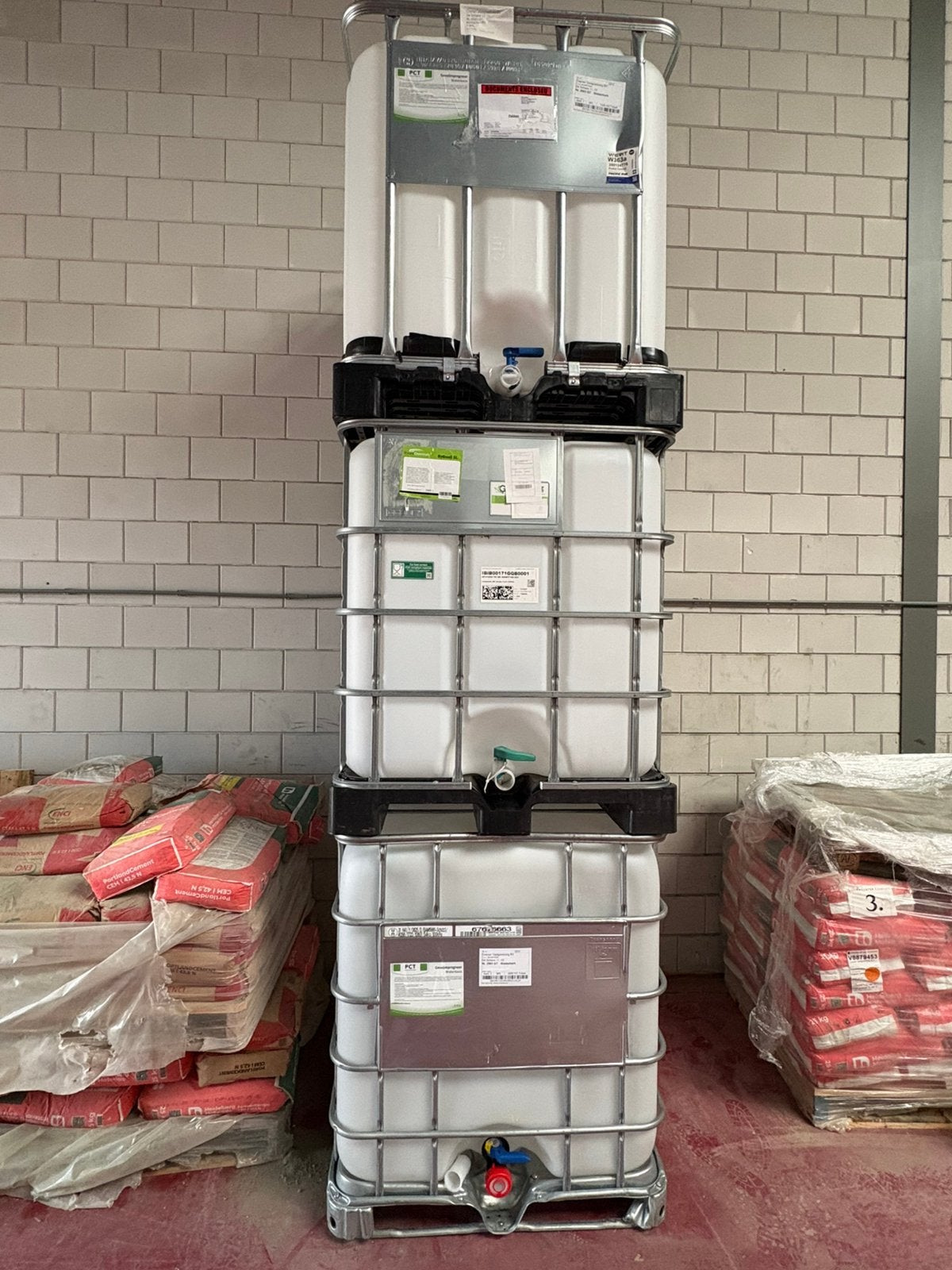 IBC 1000 liter, Ophalen, 100 cm of meer, 60 cm of meer, Zo goed als nieuw