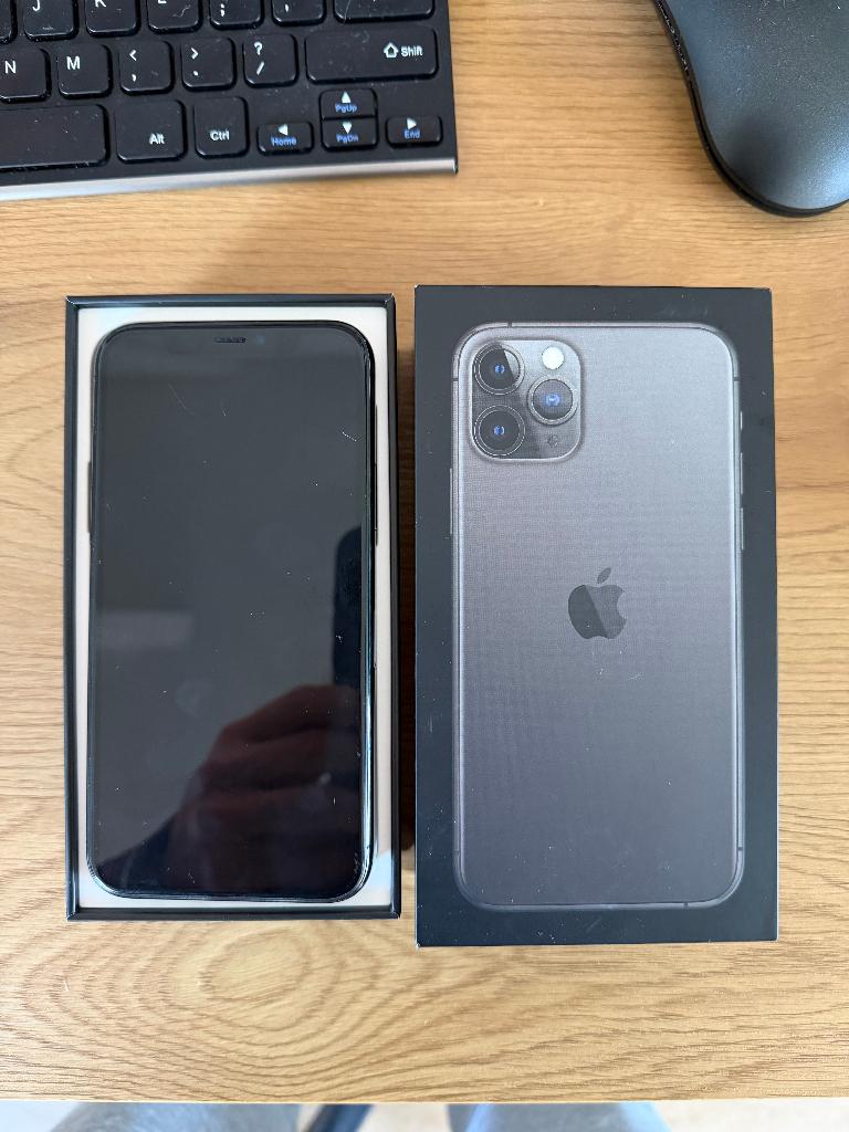 iPhone 11 Pro, Ophalen of Verzenden, Zo goed als nieuw, Zonder simlock, Grijs