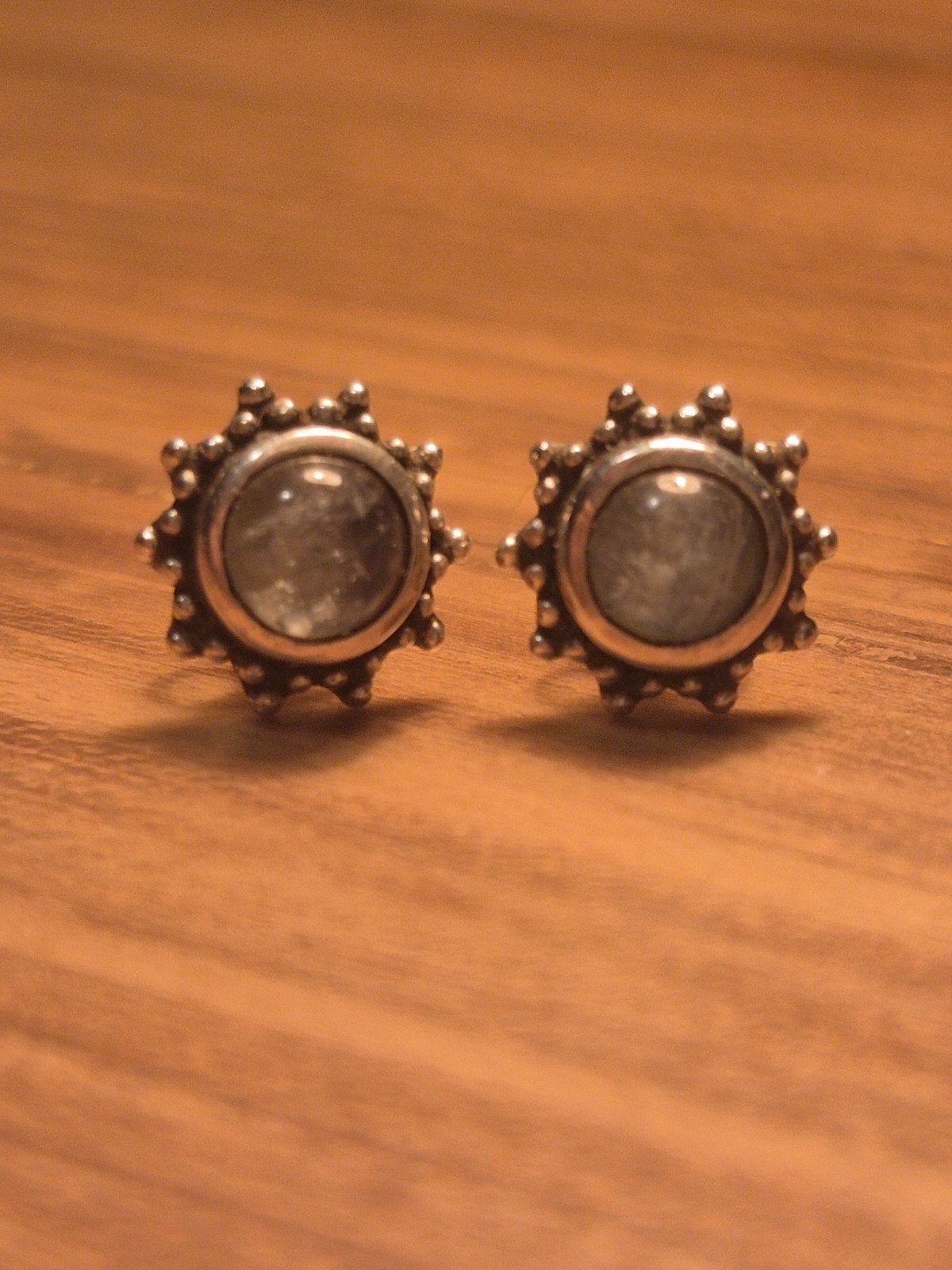 Maansteen knopjes oorbellen nieuw, Ophalen, Nieuw, Knopjes of Stekers, Zilver