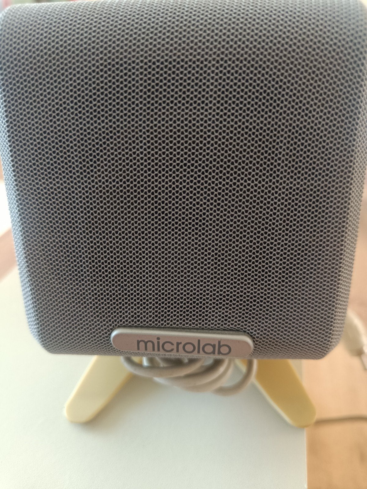 Microlab M-111 2.1 Speakerset met Subwoofer, Overige merken, Gebruikt, Speakerset, Ophalen of Verzenden