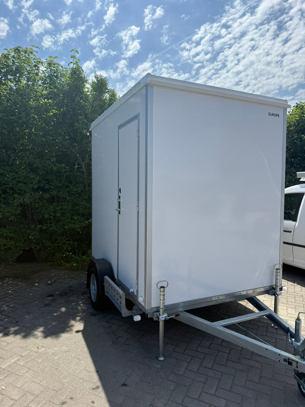 Badkamer verbouwen? Huur een complete mobiele badkamer!, Ophalen, Zo goed als nieuw, Met douche