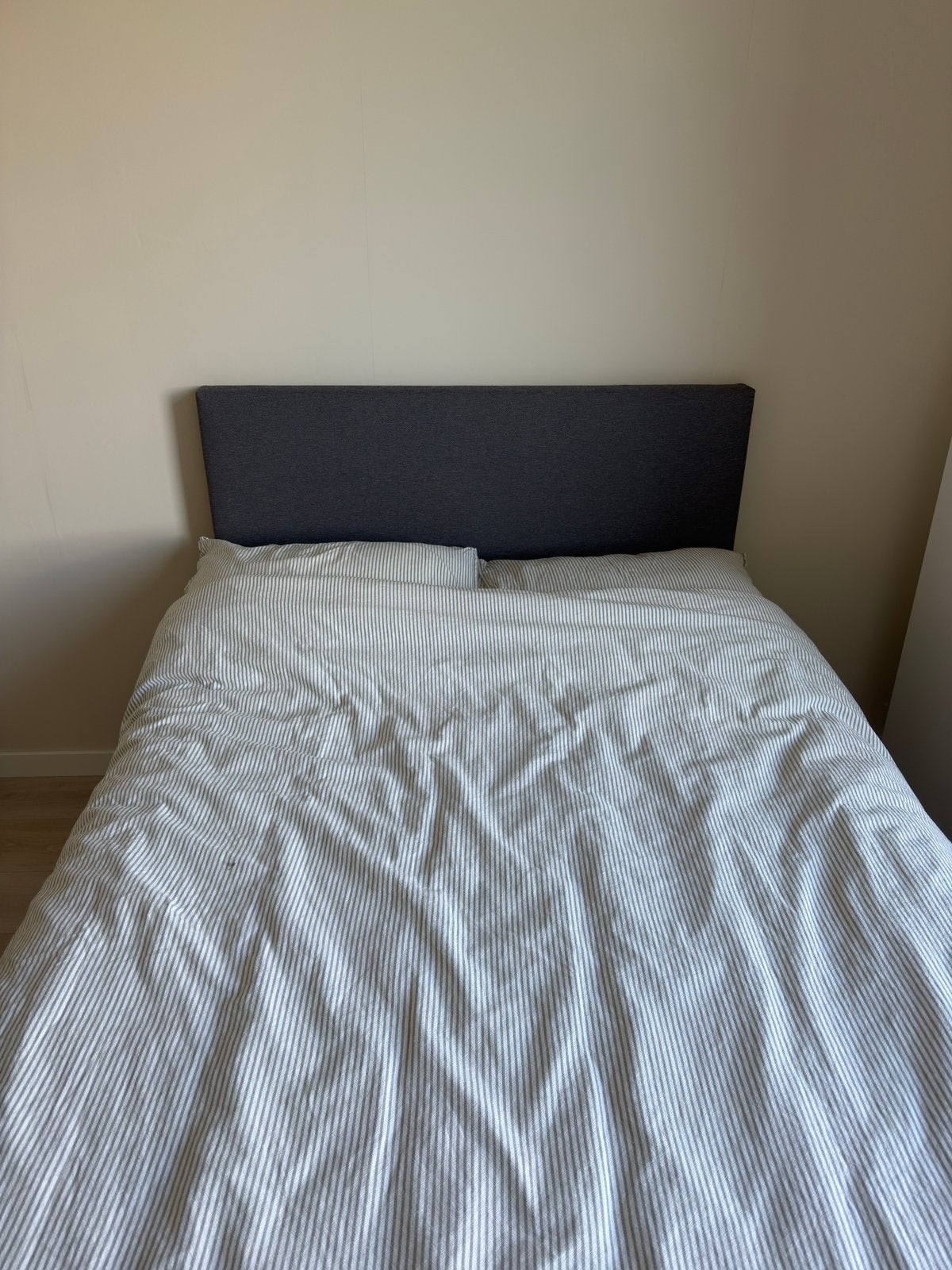 Bed boxspring 120x200, Ophalen, Zo goed als nieuw, Twijfelaar, 120 cm