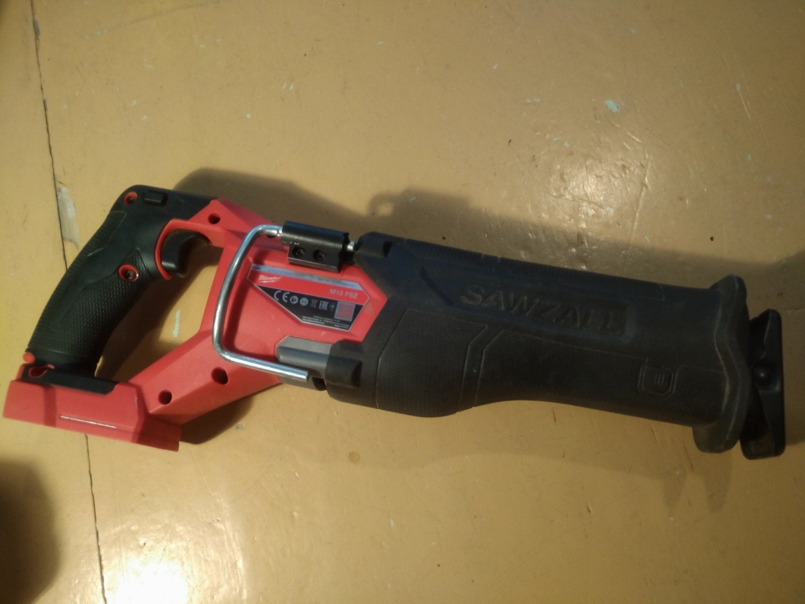 Milwaukee M18 FUEL SAWZALL Reciprozaag NIEUWSTAAT, Doe-het-zelf en Verbouw, Gereedschap | Zaagmachines, 70 mm of meer, 600 tot 1200 watt