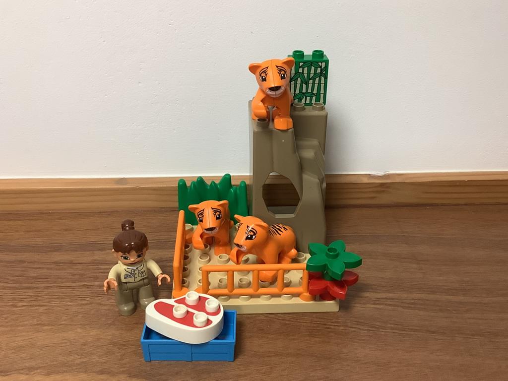 Duplo leeuw welpen verblijf met verzorger, Ophalen of Verzenden, Zo goed als nieuw, Duplo