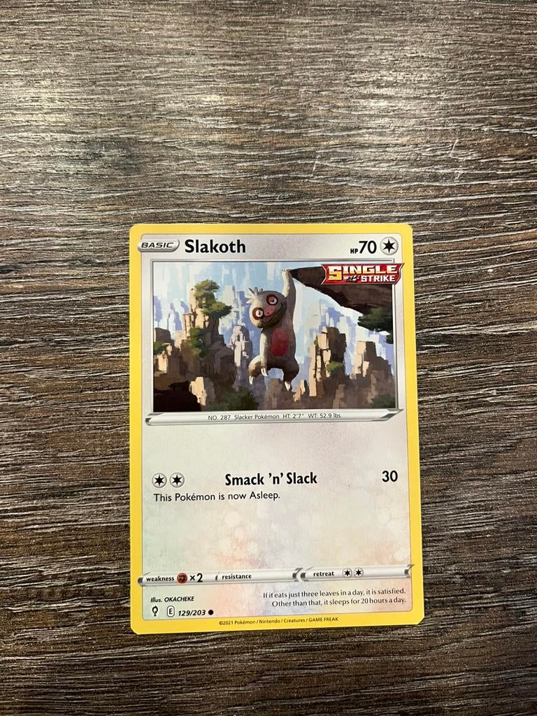 Slakoth EVS 129/203, Ophalen of Verzenden, Zo goed als nieuw