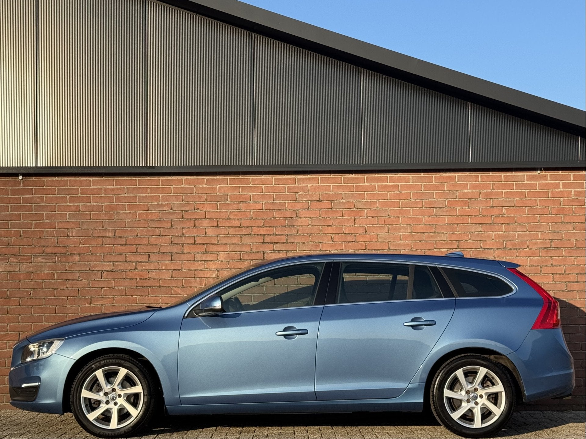 Volvo V60