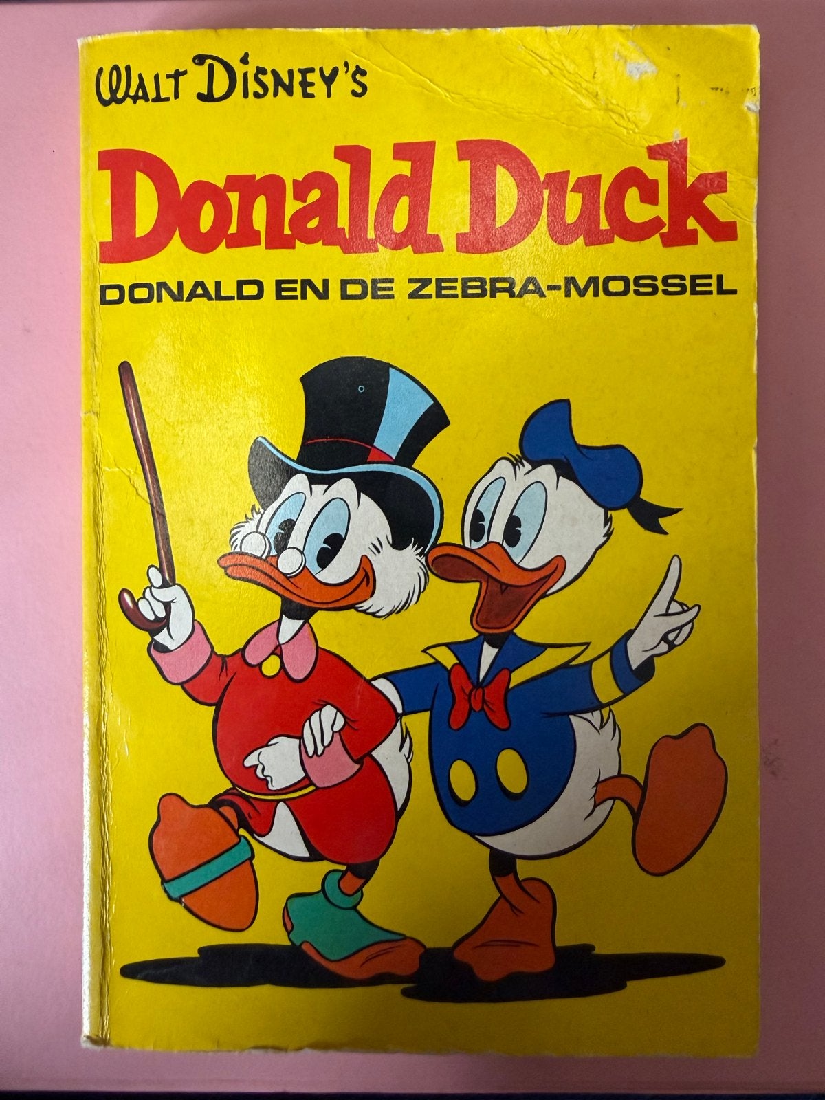 Donald Duck Pocket 1 - Donald en de Zebra-Mossel (1970), Eén stripboek, Ophalen of Verzenden, Zo goed als nieuw