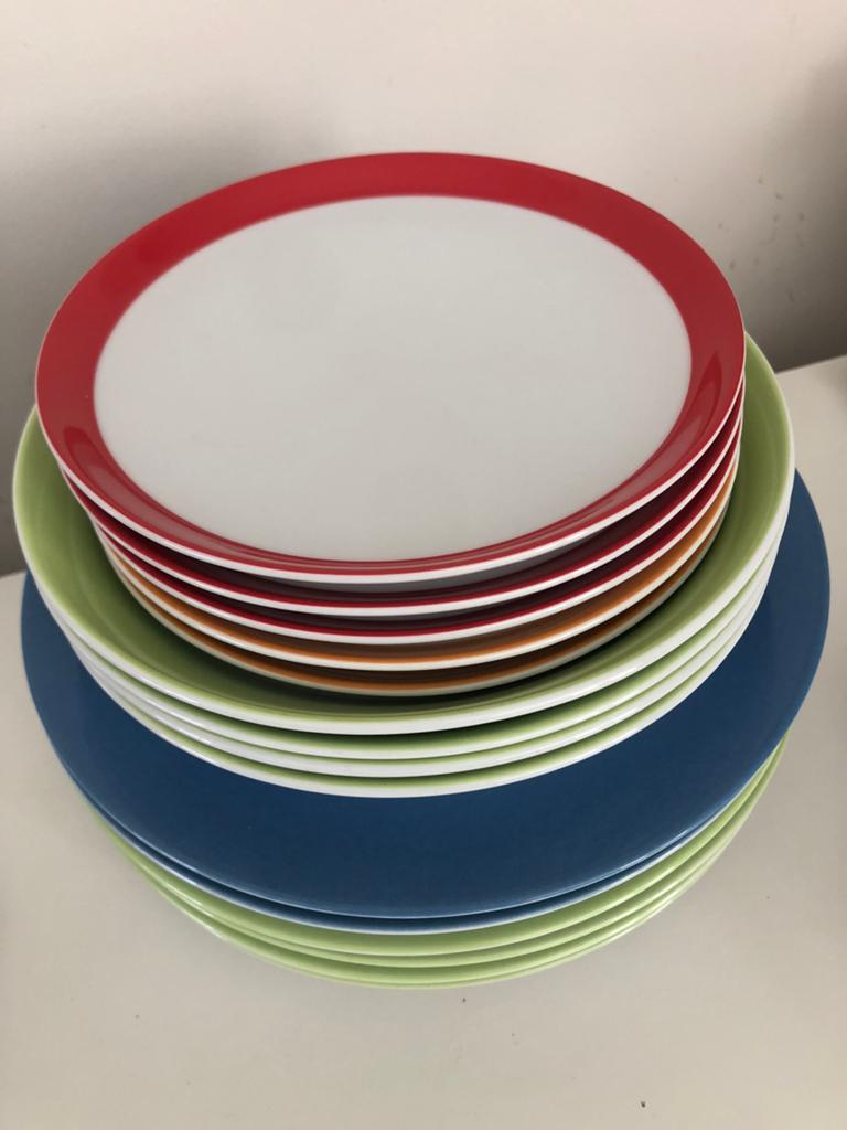 Tric Arzberg en porceleinen (gebaks)borden, onbeschadigd, Huis en Inrichting, Keuken | Servies, Ophalen, Zo goed als nieuw, Bord(en)