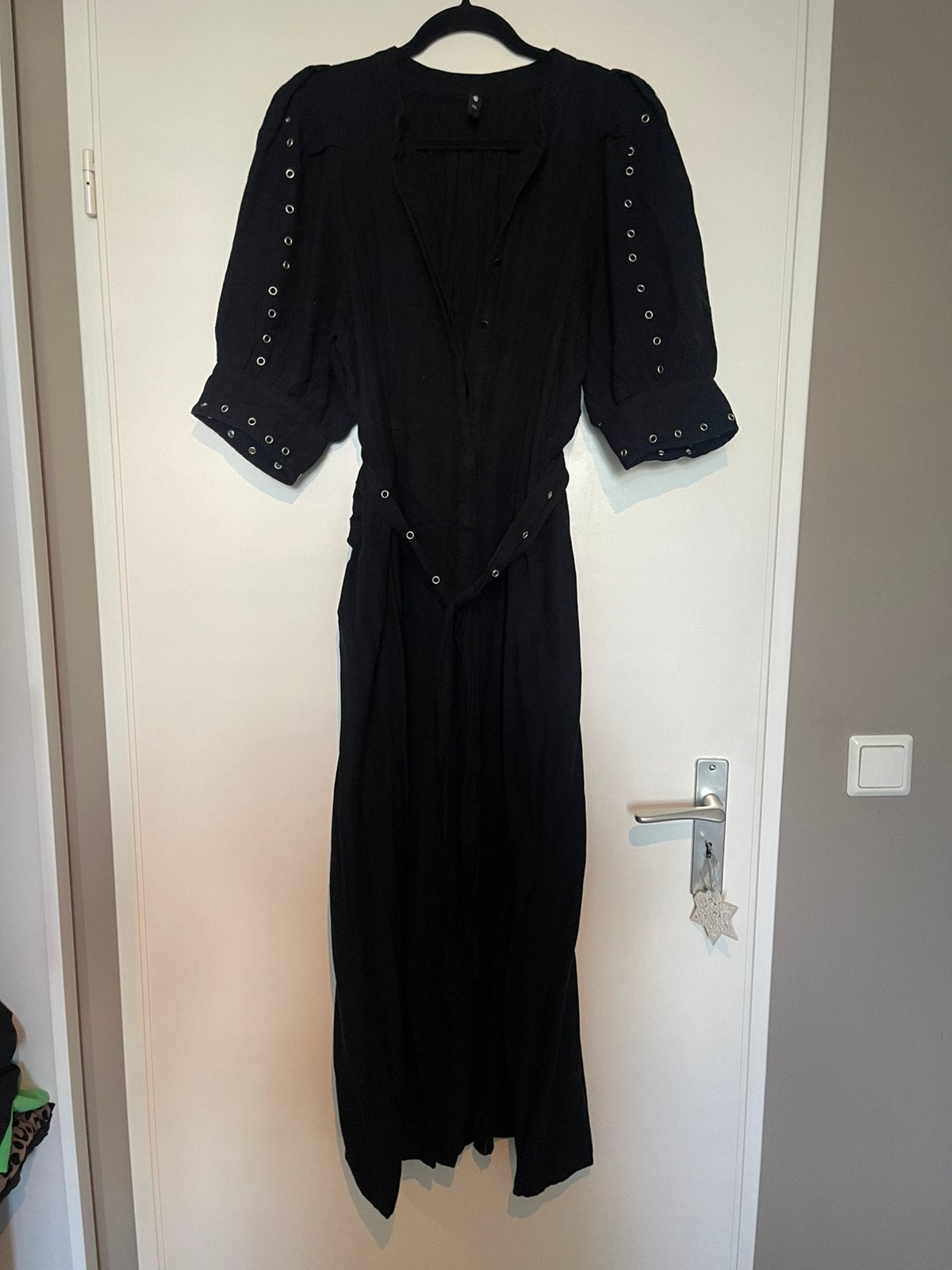 Eksept maxi jurk met studs maat xl, Zwart, Maat 46/48 (XL) of groter, Ophalen of Verzenden, Zo goed als nieuw