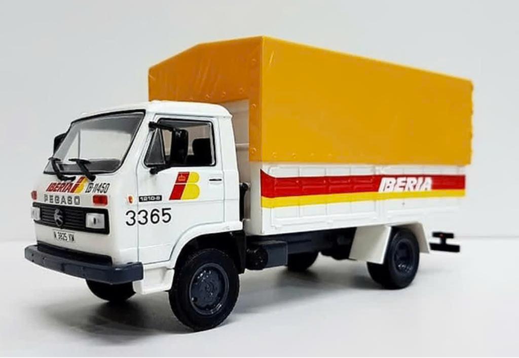 Pegaso Ekus 1210 6 1988 IBERIA 1/43 IXO spaanse serie # 23, Verzenden, Nieuw, Bus of Vrachtwagen, Overige merken