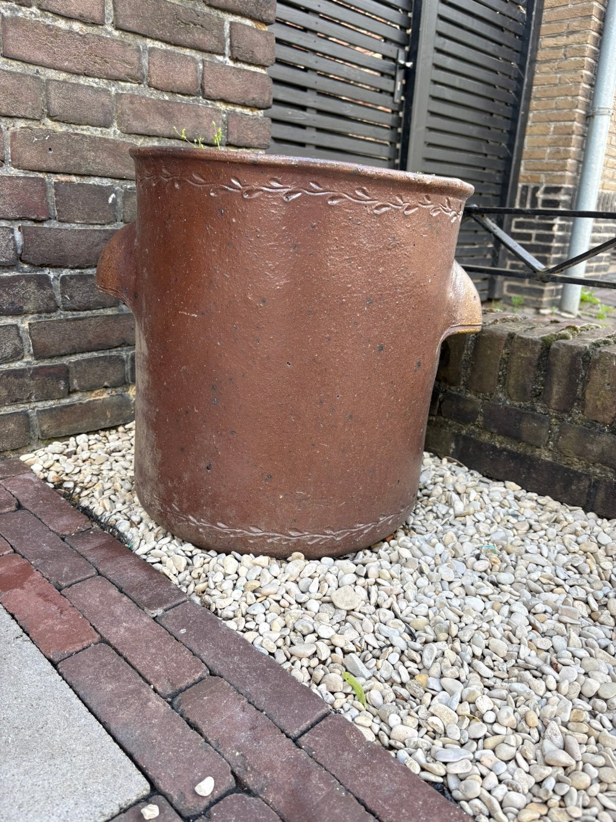 Twee bloemenpotten, voormalige strooppotten, Tuin en Terras, Ophalen, Zo goed als nieuw, Overige materialen
