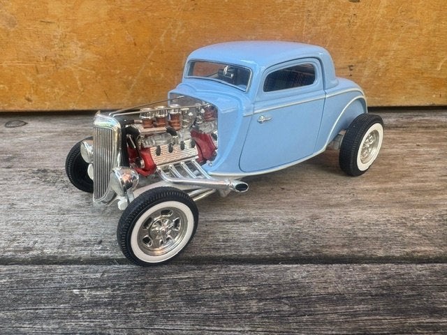 1:18 Ford Hot Rod ERTL Blauw, Hobby en Vrije tijd, Modelauto's | 1:18, Ophalen of Verzenden, Gebruikt, Auto, ERTL