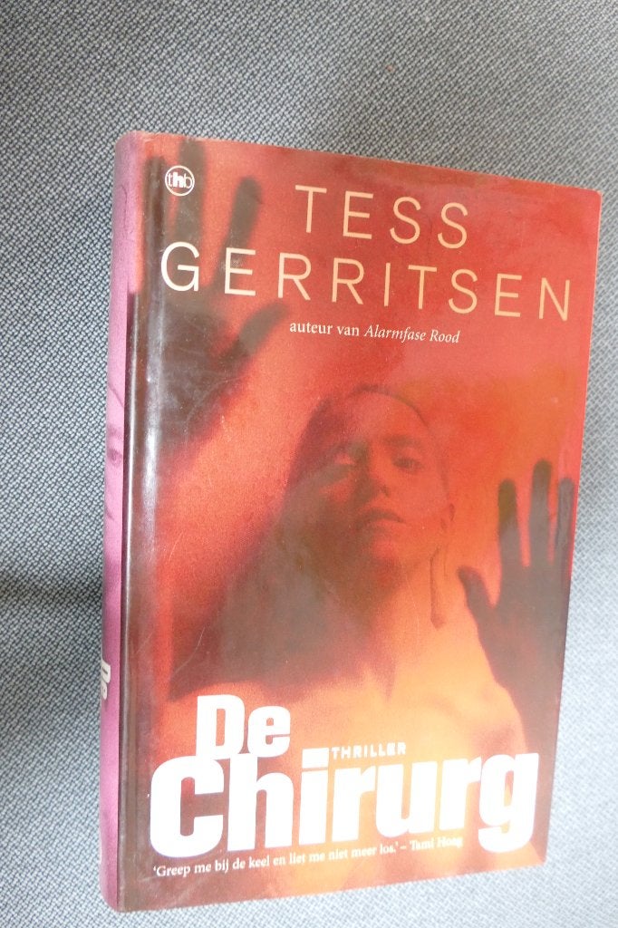 Tess Gerritsen – De chirurg, Ophalen of Verzenden, Tess Gerritsen